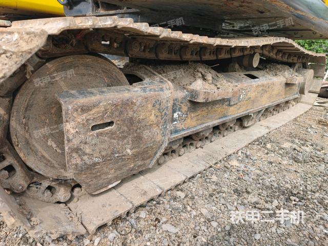 右側(cè)履帶整體（行走機構(gòu)）