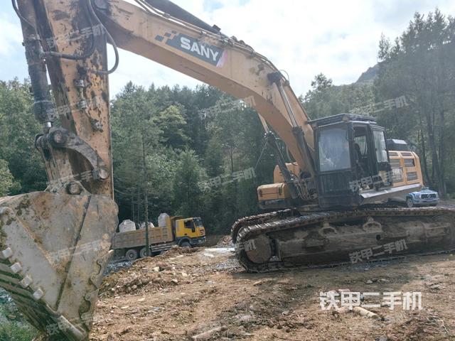 三一重工SY485H挖掘機(jī)