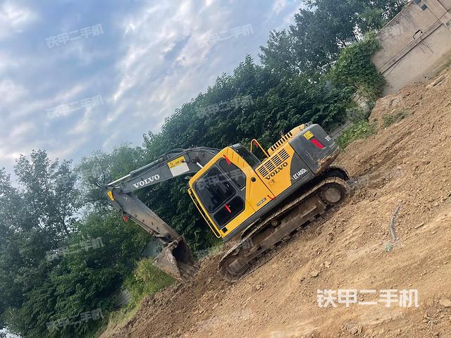 沃爾沃EC140DL挖掘機(jī)