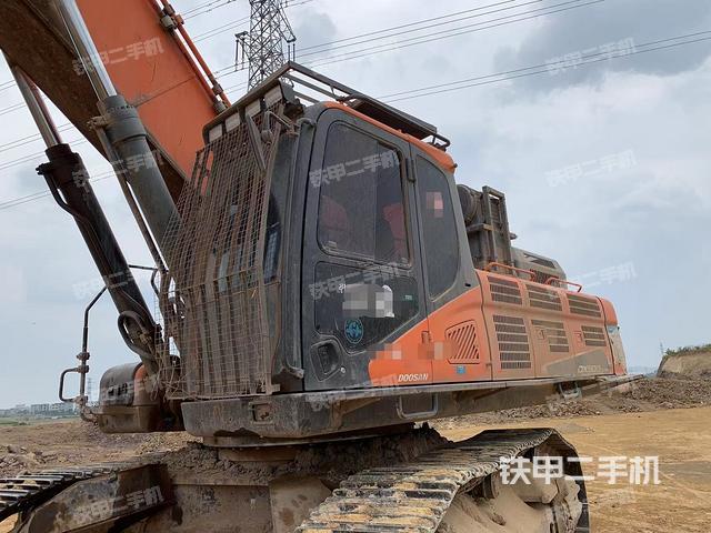 斗山DX500LC-9C挖掘機
