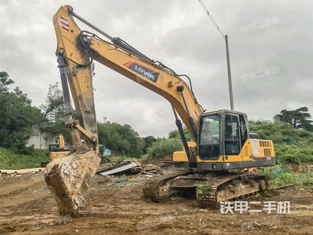 雷沃重工FR200E挖掘机