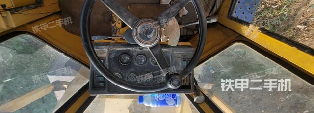 顶棚整体  内（驾驶室部分）