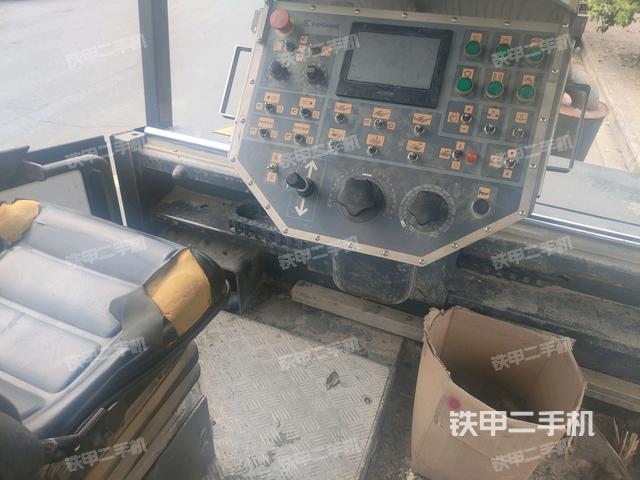 驾驶室顶部（驾驶室/操作室）