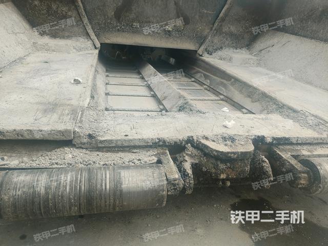 工作装置3（工作装置）