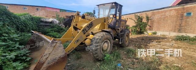 右前45°（整机外观）