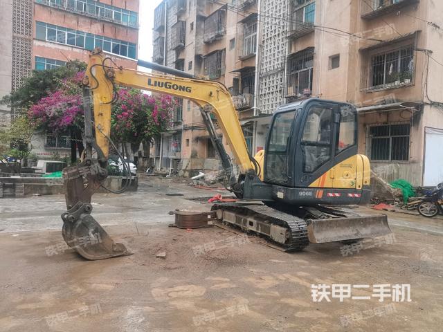 柳工CLG906E挖掘机