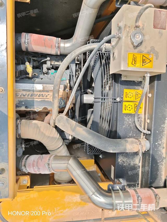 發(fā)動(dòng)機(jī)室(上車部件) 發(fā)動(dòng)機(jī)室(上車部件)