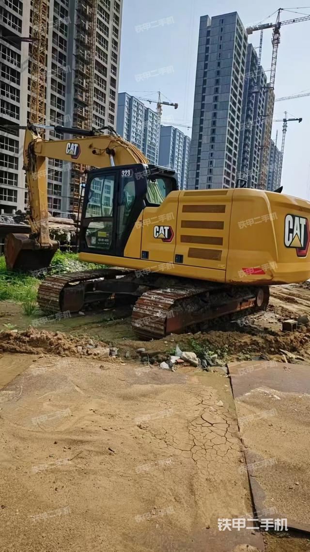 卡特彼勒新一代CAT®323 液压挖掘机