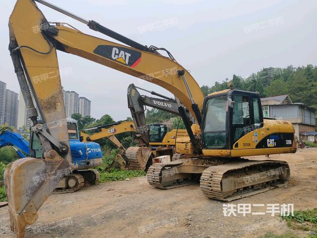 卡特彼勒320D进口挖掘机