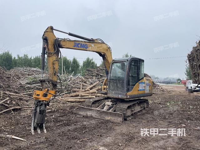 徐工XE75D挖掘机