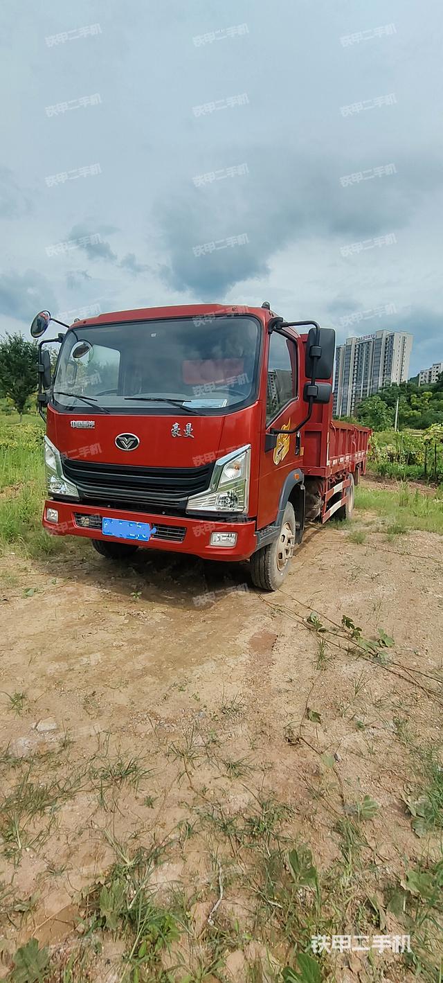 整機(jī)右后45°（設(shè)備外觀及核心部件）