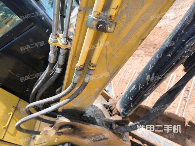 小臂整體左后（工作和回轉(zhuǎn)裝置）