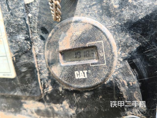 ?駕駛室正側(cè)（駕駛室部分）