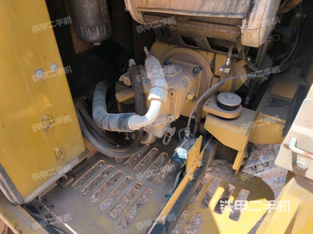 電瓶（大件艙室）