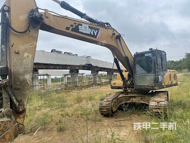 三一重工SY195C挖掘机
