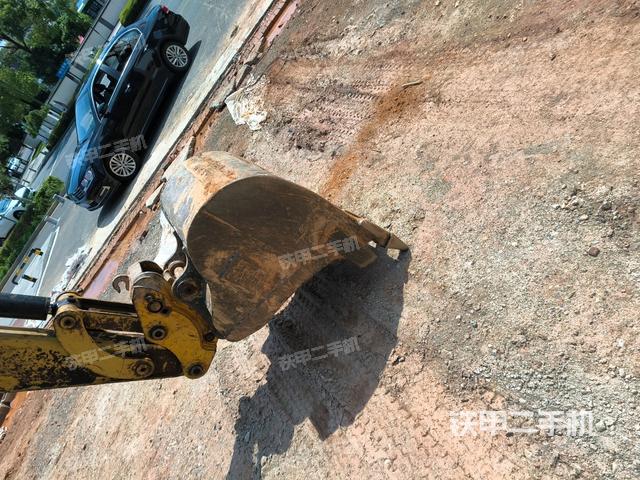 鏟斗45度（工作和回轉(zhuǎn)裝置）