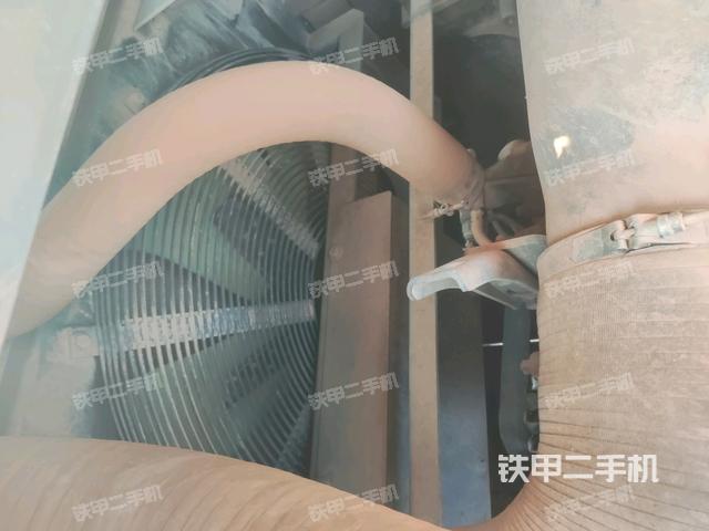 水箱+風(fēng)扇特寫(上車部件) 水箱+風(fēng)扇特寫(上車部件)