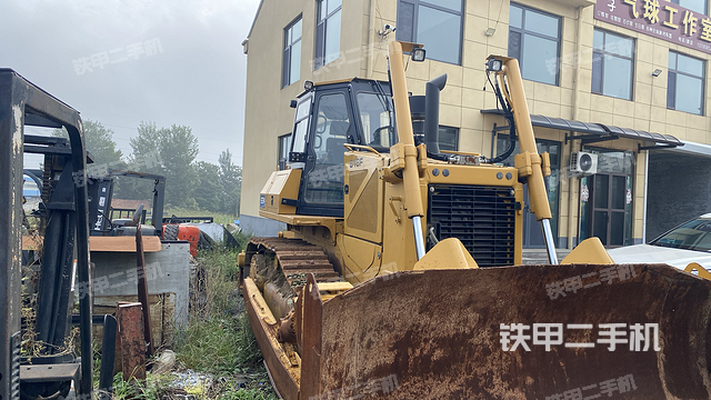 整机右后45°(设备外观及核心部件) 整机右后45°(设备外观及核心部件)