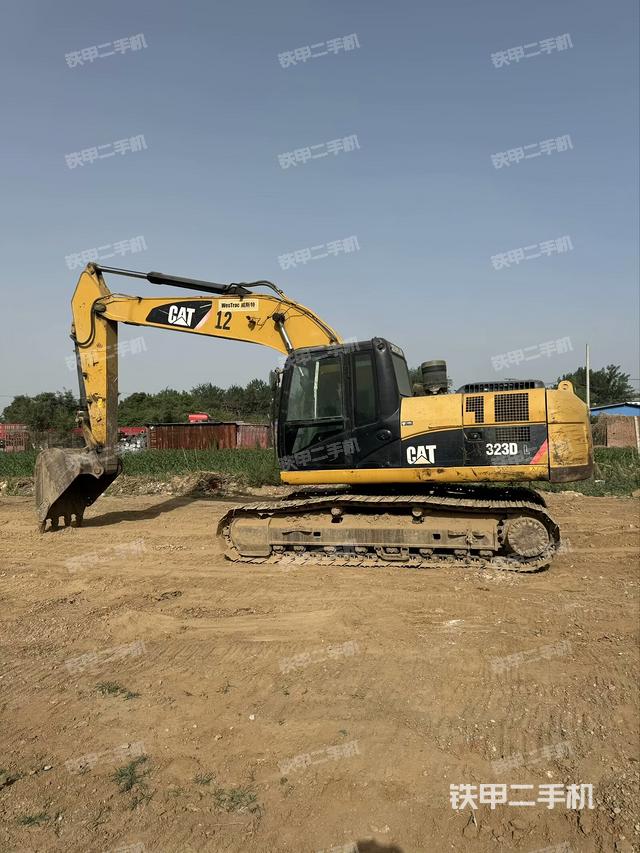 卡特彼勒323D液壓挖掘機(jī)