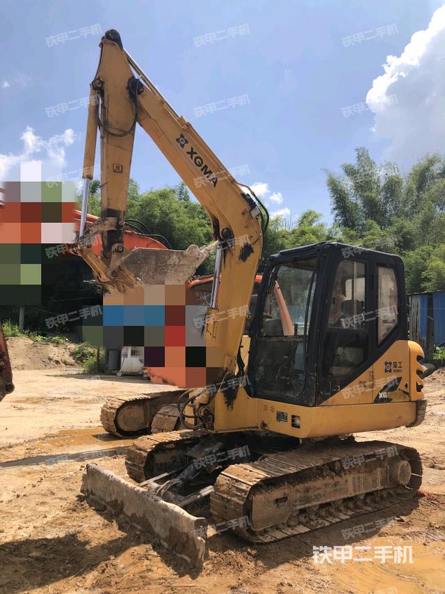 廈工XG806F挖掘機(jī)