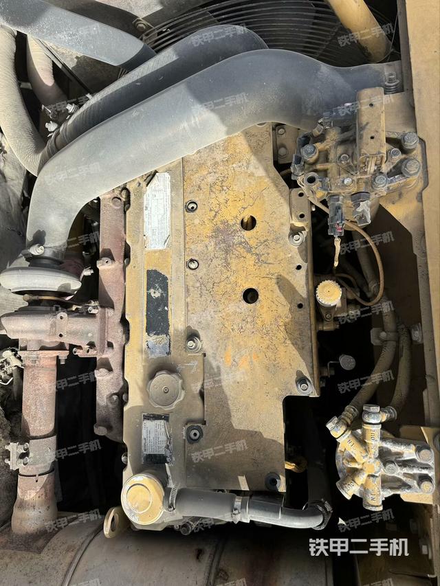 發(fā)動機(jī)整體俯視（整機(jī)外觀）