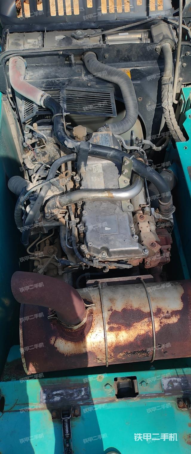 发动机整体俯视（整机外观）