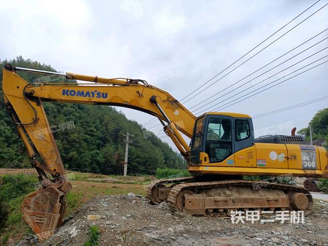 小松PC360-7挖掘机的设备实拍-第2张实拍照片