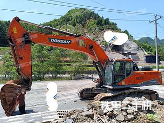 斗山DX380LC-9C挖掘機實拍圖片