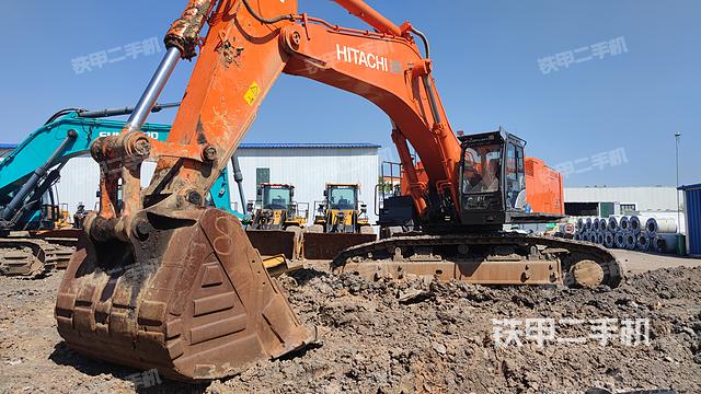 日立ZX890LCH-5A挖掘机