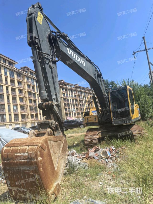 沃爾沃EC210B挖掘機(jī)