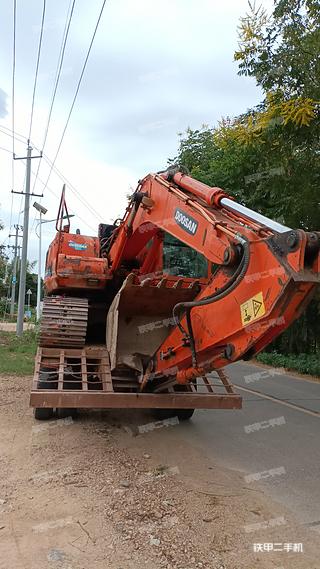 常德斗山DH150-7挖掘機(jī)實(shí)拍圖片