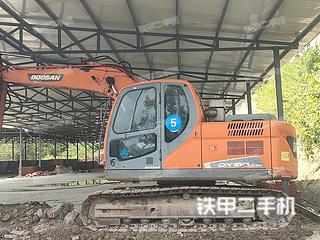 斗山DX150LC-9C挖掘机实拍图片