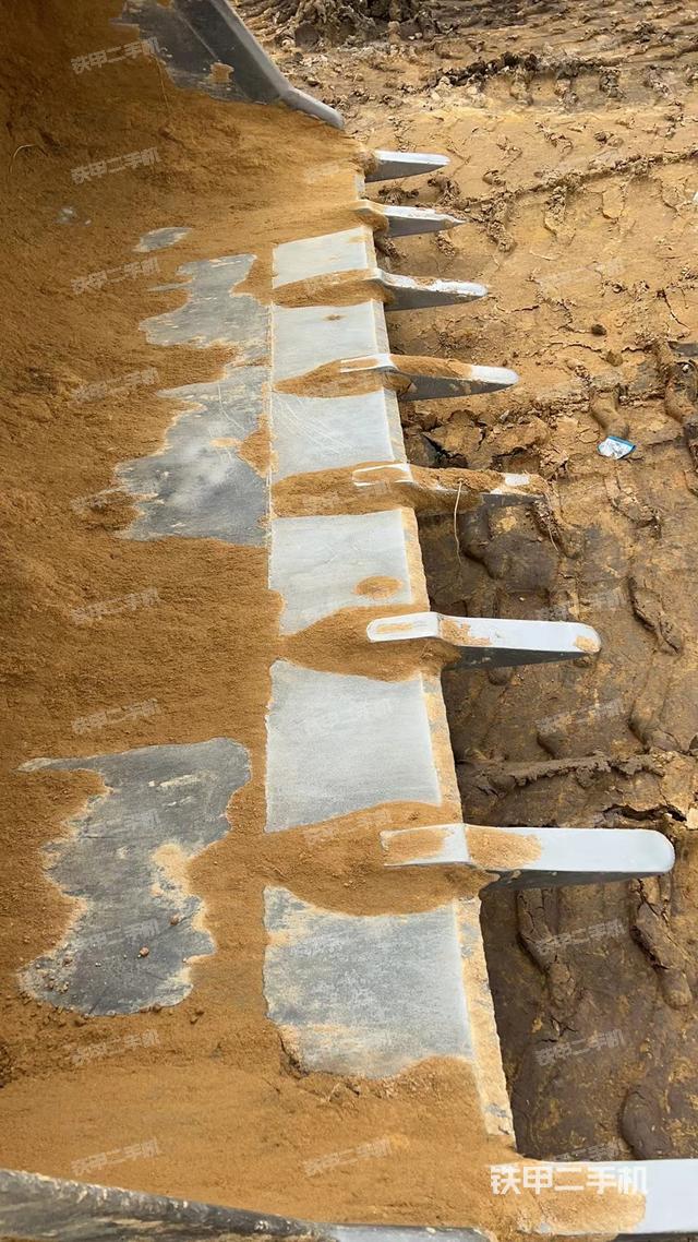 工作装置整体（整机外观及大件）