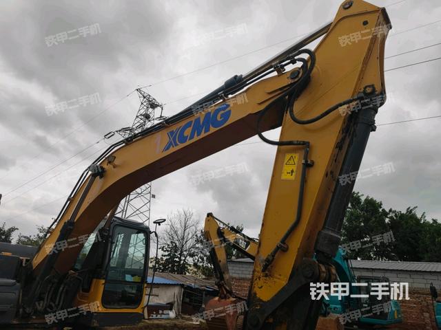 大臂整體?右側(cè)(工作和回轉(zhuǎn)裝置) 大臂整體?右側(cè)(工作和回轉(zhuǎn)裝置)