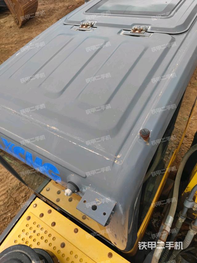 駕駛室頂部俯視(上車部件) 駕駛室頂部俯視(上車部件)