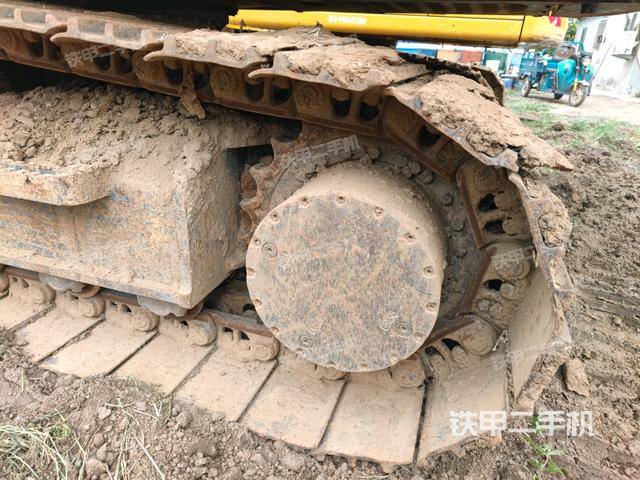 右驅(qū)動輪(行走機構(gòu)) 右驅(qū)動輪(行走機構(gòu))