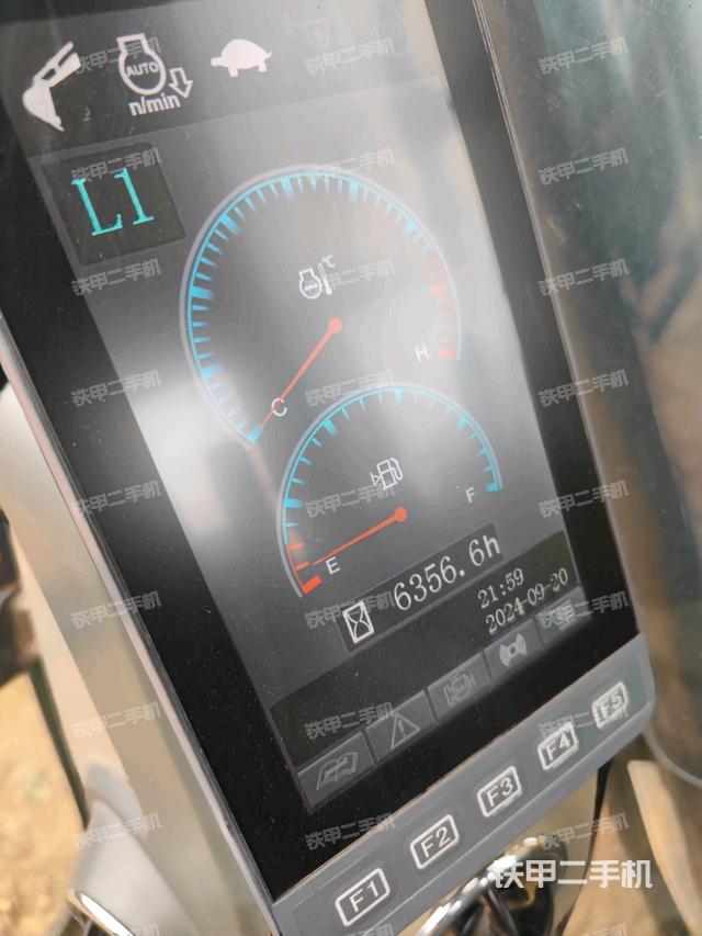 小時表(駕駛室部分) 小時表(駕駛室部分)