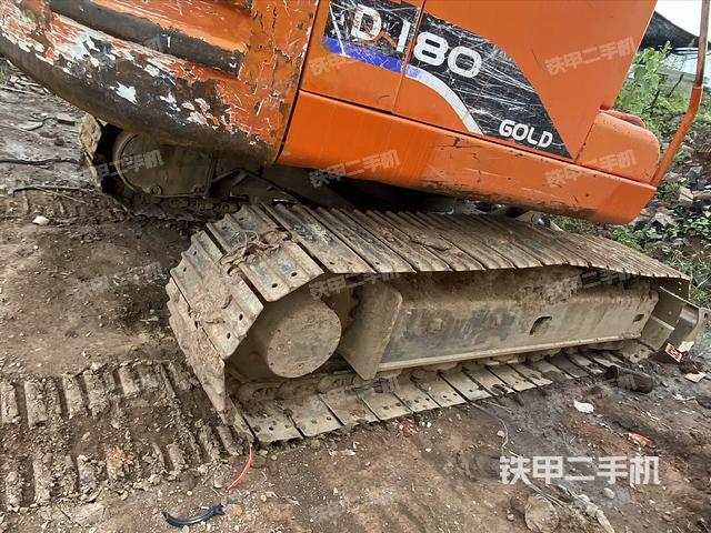 右侧履带整体 （行走机构）