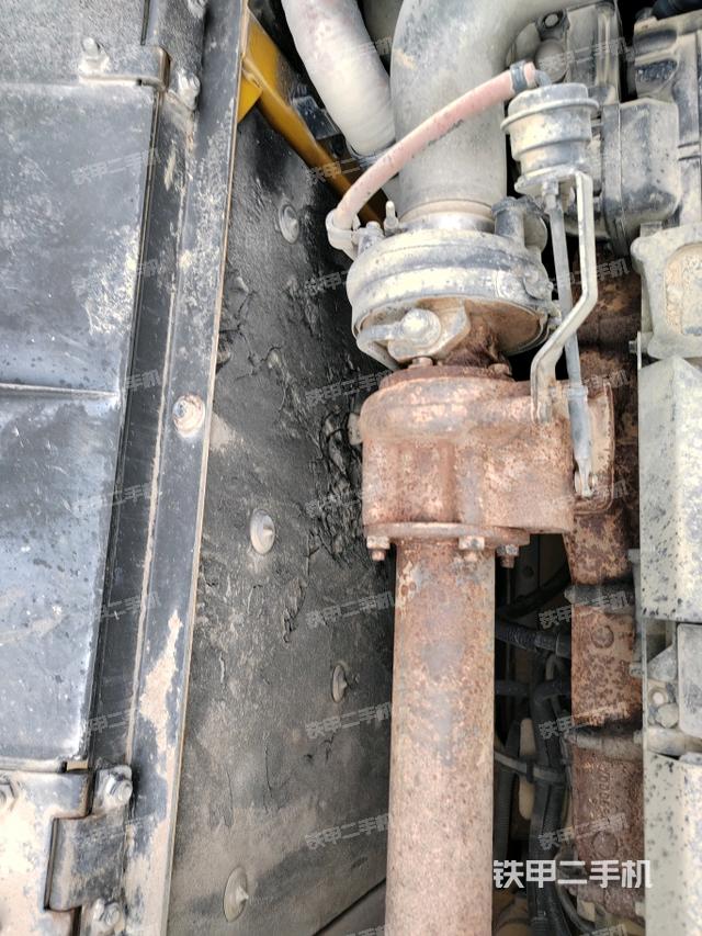 气门室盖螺丝特写（上车部件）