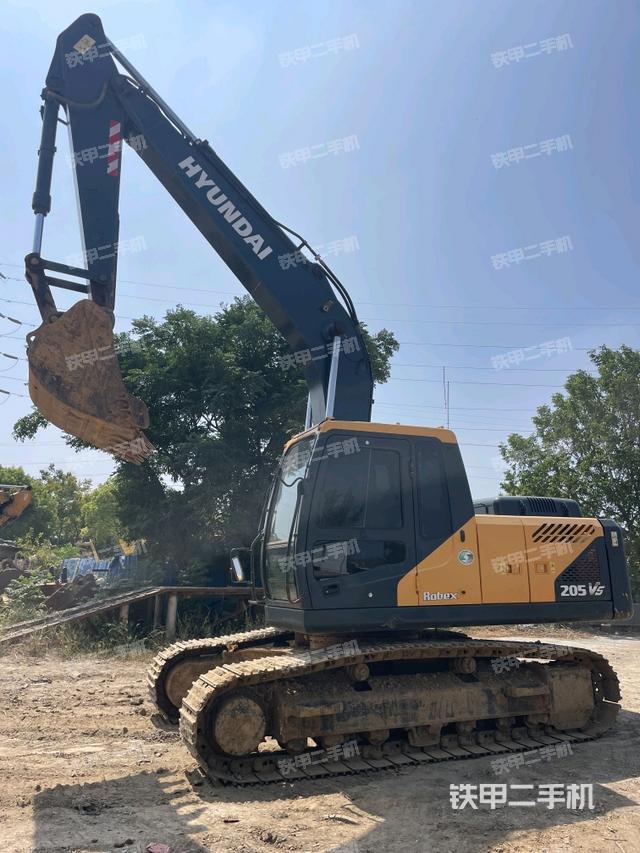 現(xiàn)代R205VSN挖掘機(jī)