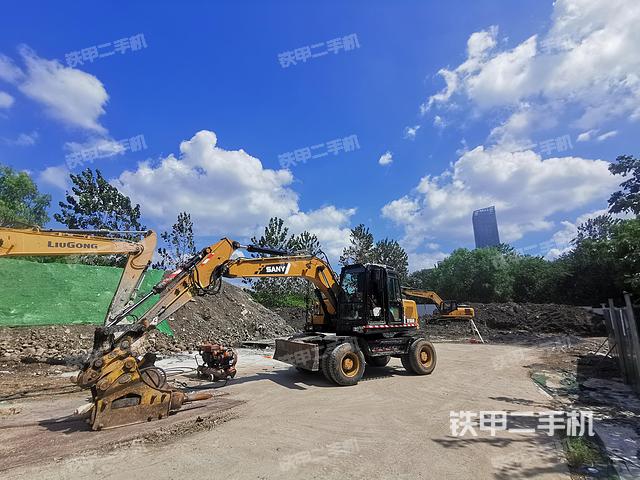 三一重工SY155W挖掘机
