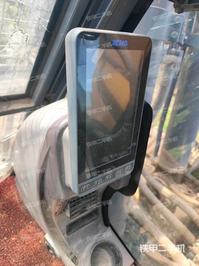 顯示屏?（駕駛室部分）