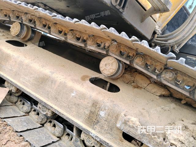 左导向轮（行走机构）