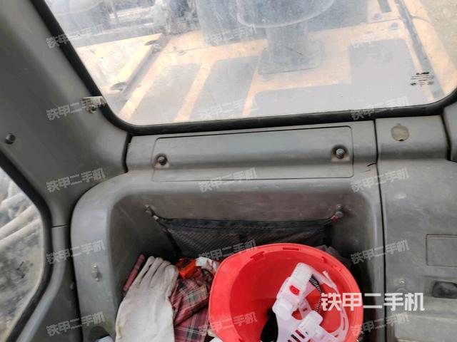 顶棚整体（驾驶室部分）