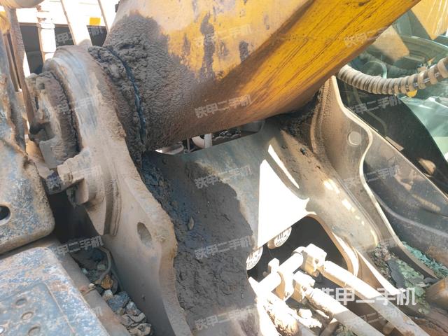 大臂根部?斜視（工作和回轉(zhuǎn)裝置）