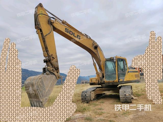 山东临工E6225F挖掘机
