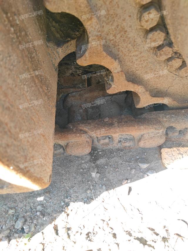 右側(cè)行走馬達(dá)蓋板（行走機(jī)構(gòu)）