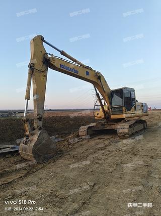 平顶山小松PC240LC-8挖掘机实拍图片