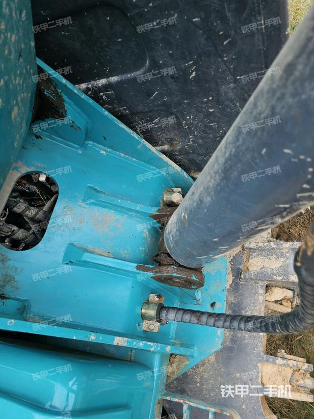 大臂根部 斜（工作和回转装置）