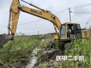 朝阳山东临工E6205F挖掘机实拍图片